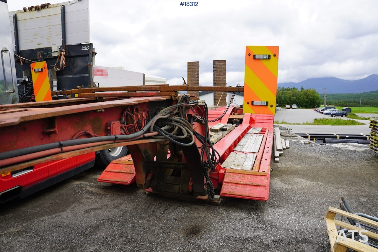 Vang 4 akslet brønnhenger - Semirimorchio pianale ribassato: foto 3 Vang 4 akslet brønnhenger - Semirimorchio pianale ribassato: foto 3