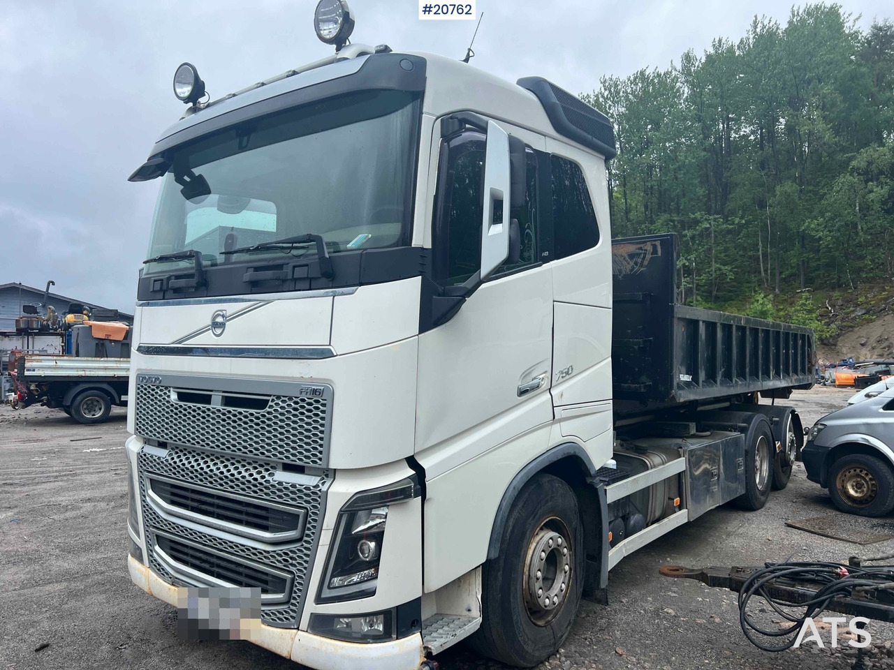 Volvo FH16 - Autocarro scarrabile: foto 1 Volvo FH16 - Autocarro scarrabile: foto 1