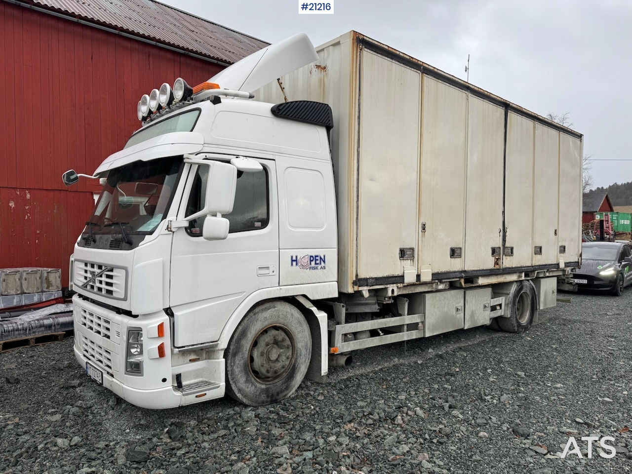 Volvo FM9 - Autocarro furgonato: foto 1 Volvo FM9 - Autocarro furgonato: foto 1
