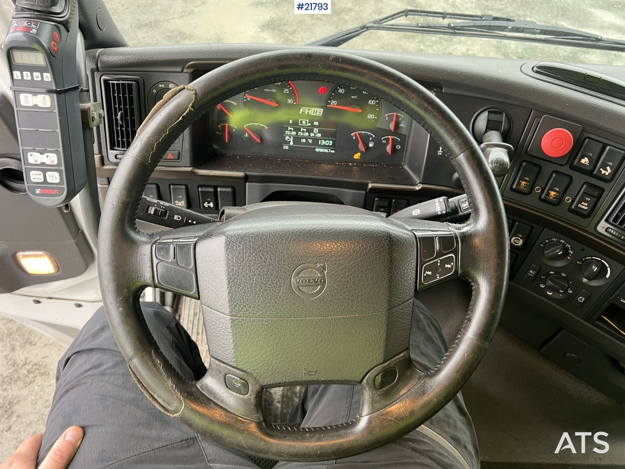 Autocarro scarrabile Volvo fh16 8x4 pusher krokbil m/ 24T multilift Krok: foto 33 Autocarro scarrabile Volvo fh16 8x4 pusher krokbil m/ 24T multilift Krok: foto 33