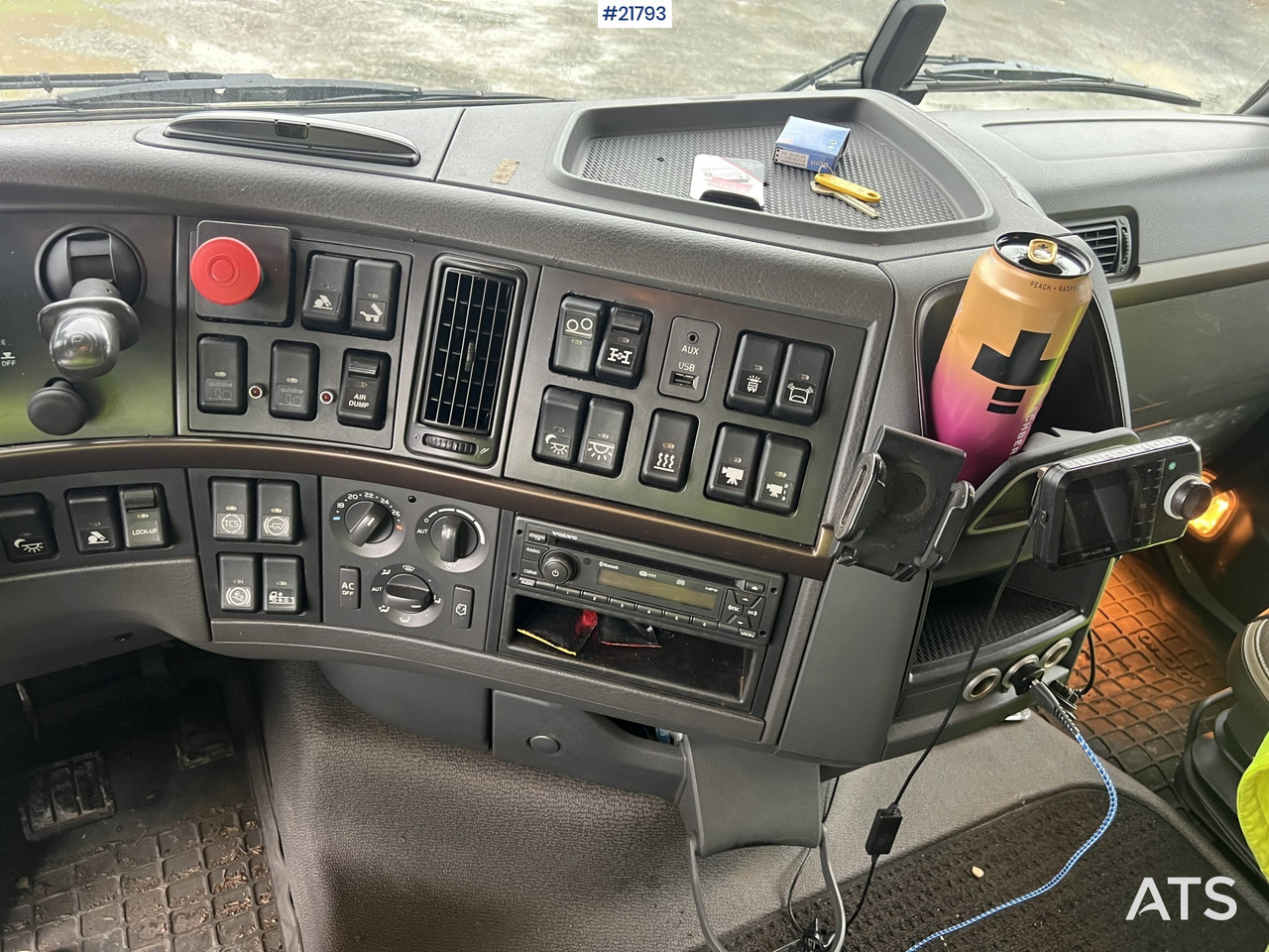 Autocarro scarrabile Volvo fh16 8x4 pusher krokbil m/ 24T multilift Krok: foto 30 Autocarro scarrabile Volvo fh16 8x4 pusher krokbil m/ 24T multilift Krok: foto 30