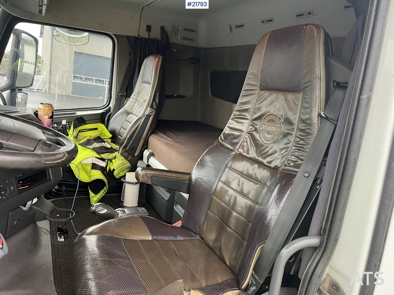 Autocarro scarrabile Volvo fh16 8x4 pusher krokbil m/ 24T multilift Krok: foto 28 Autocarro scarrabile Volvo fh16 8x4 pusher krokbil m/ 24T multilift Krok: foto 28