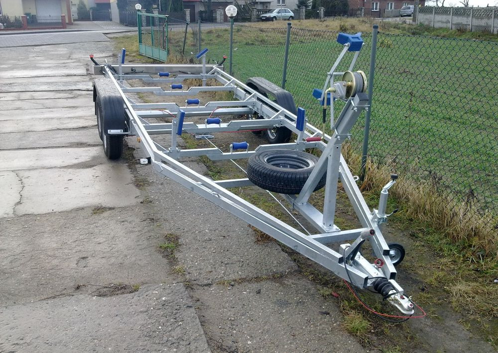Boro PRZYCZEPA POD ŁÓDŹ! 7,30M! - Carrello per barca: foto 1 Boro PRZYCZEPA POD ŁÓDŹ! 7,30M! - Carrello per barca: foto 1