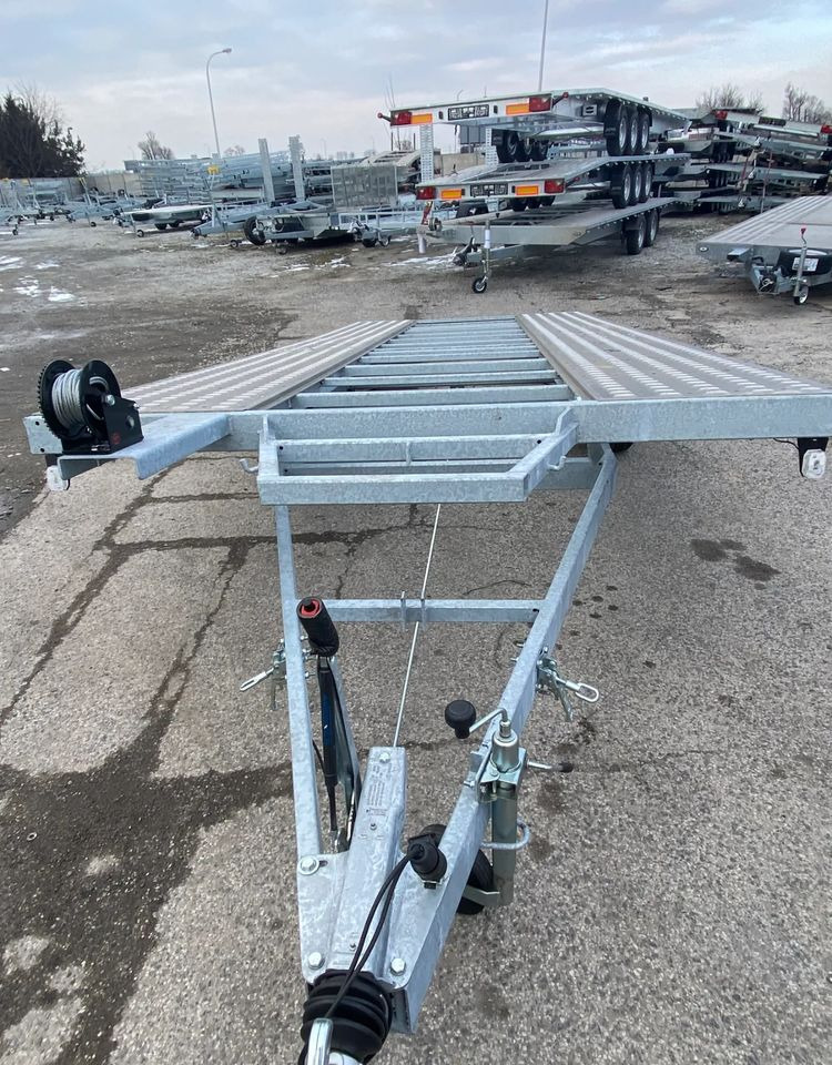 Boro - Rimorchio bisarca: foto 3 Boro - Rimorchio bisarca: foto 3