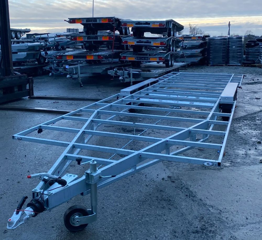 Boro - Semirimorchio portacontainer/ Caisse interchangeable: foto 1 Boro - Semirimorchio portacontainer/ Caisse interchangeable: foto 1