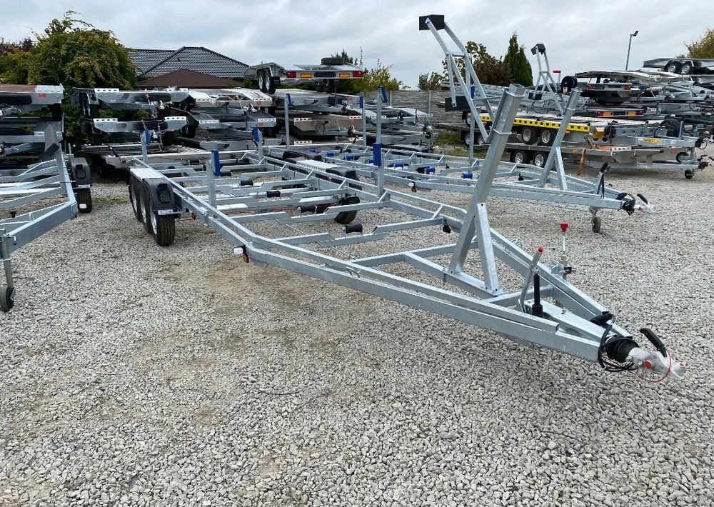 Boro Przyczepa PODŁODZIOWA 7,80M! - Carrello per barca: foto 2 Boro Przyczepa PODŁODZIOWA 7,80M! - Carrello per barca: foto 2