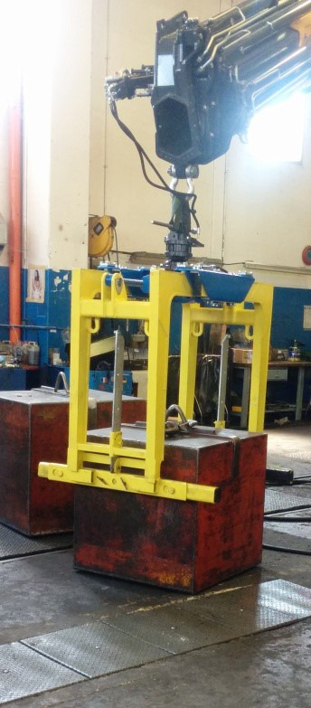 Brick stack grapple PL-02 - Pinza per Gru per autocarro: foto 4 Brick stack grapple PL-02 - Pinza per Gru per autocarro: foto 4