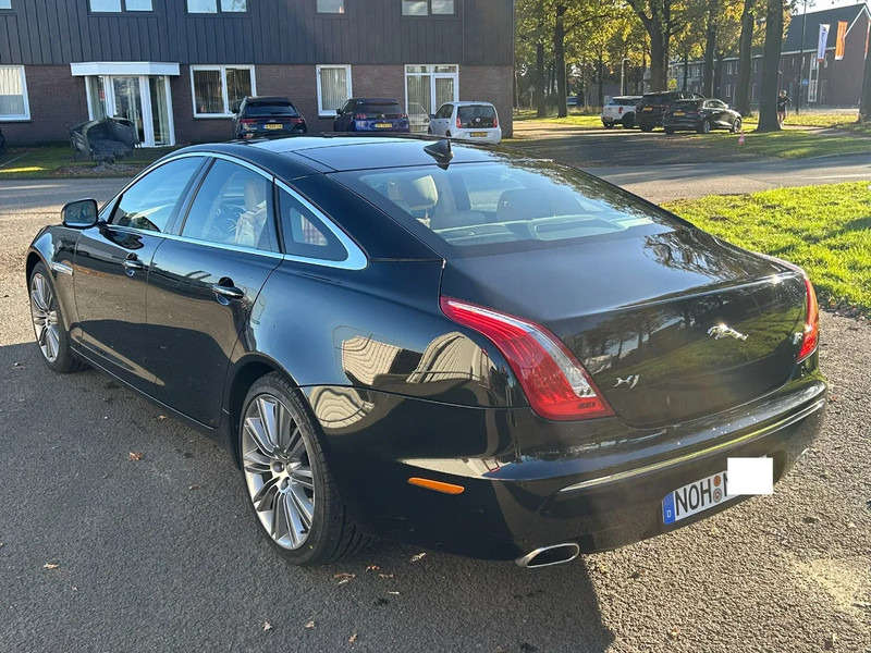 Jaguar XJ 3.0 V6D 275 PK /AUTOM / PANO DAK / VOL LEDER / MERIDAN / EXPORT PRICE - Berlina: foto 5 Jaguar XJ 3.0 V6D 275 PK /AUTOM / PANO DAK / VOL LEDER / MERIDAN / EXPORT PRICE - Berlina: foto 5
