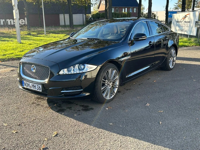 Jaguar XJ 3.0 V6D 275 PK /AUTOM / PANO DAK / VOL LEDER / MERIDAN / EXPORT PRICE - Berlina: foto 3 Jaguar XJ 3.0 V6D 275 PK /AUTOM / PANO DAK / VOL LEDER / MERIDAN / EXPORT PRICE - Berlina: foto 3