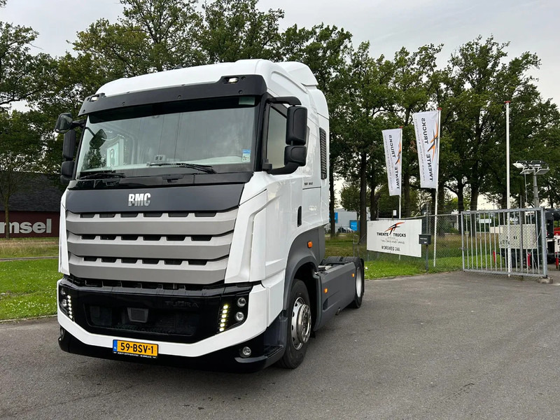 BMC TUGHRA 1846 TGR 460PK Euro 6 powered by Iveco / Automatic gearbox ZF - Trattore stradale: foto 4 BMC TUGHRA 1846 TGR 460PK Euro 6 powered by Iveco / Automatic gearbox ZF - Trattore stradale: foto 4
