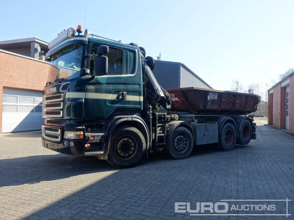 2005 Scania R420 8X2/4 - Camion con gru: foto 1 2005 Scania R420 8X2/4 - Camion con gru: foto 1