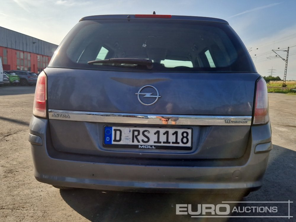2007 Opel Astra - Autovettura: foto 4 2007 Opel Astra - Autovettura: foto 4