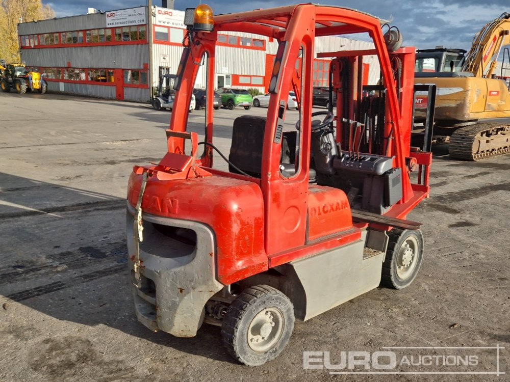 2012 Nissan U1D2A25LQ - Carrello elevatore a gas: foto 4 2012 Nissan U1D2A25LQ - Carrello elevatore a gas: foto 4