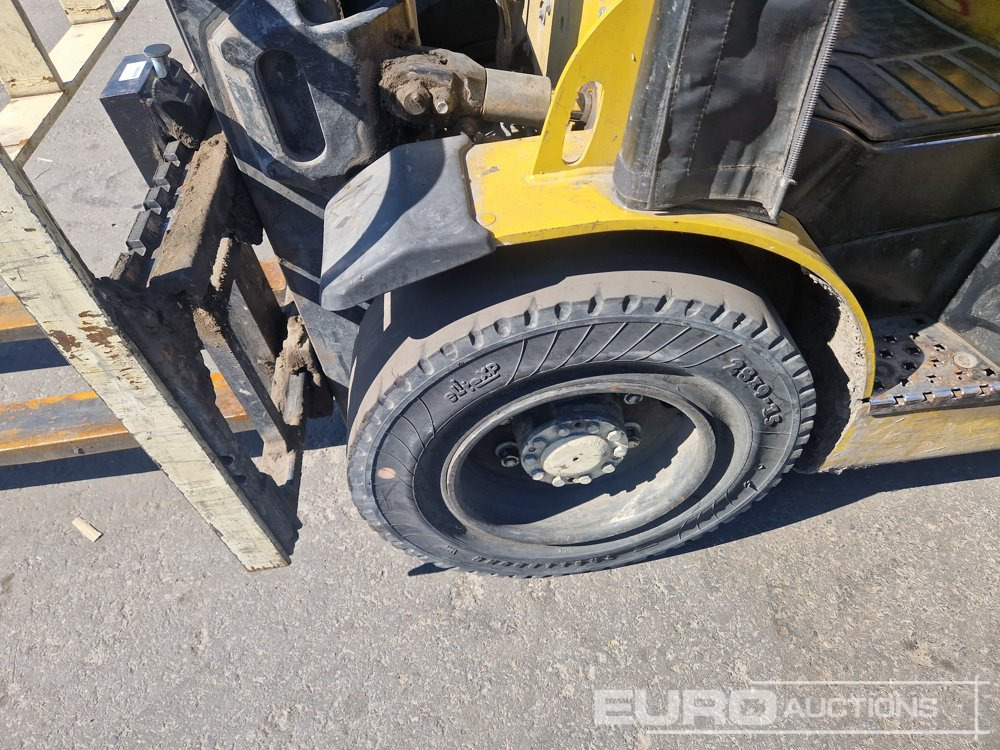 2012 Yale GDP35VX - Carrello elevatore: foto 5 2012 Yale GDP35VX - Carrello elevatore: foto 5