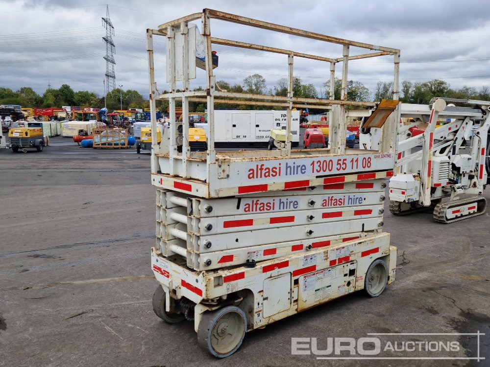 2013 Genie GS3232 - Piattaforma aerea: foto 4 2013 Genie GS3232 - Piattaforma aerea: foto 4