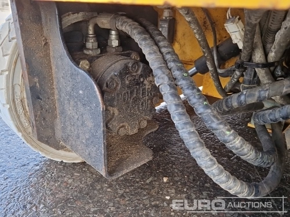 Piattaforma aerea 2013 Haulotte Optimum 8: foto 11 Piattaforma aerea 2013 Haulotte Optimum 8: foto 11