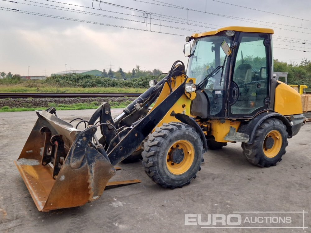 2013 JCB 406 B - Pala gommata: foto 1 2013 JCB 406 B - Pala gommata: foto 1
