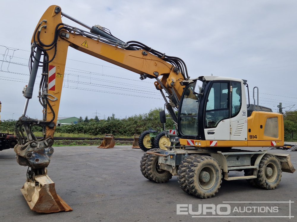 2013 Liebherr A914 - Escavatore gommato: foto 1 2013 Liebherr A914 - Escavatore gommato: foto 1