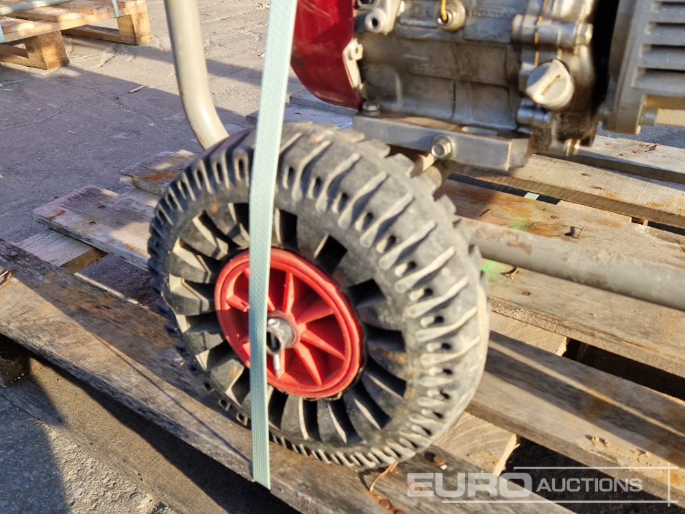 2013 Pramac ES8000 - Gruppo elettrogeno: foto 5 2013 Pramac ES8000 - Gruppo elettrogeno: foto 5