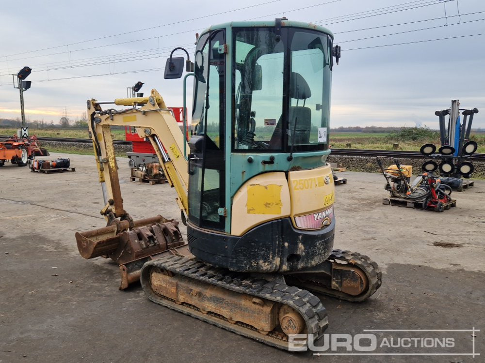 2014 Yanmar ViO20-4 - Miniescavatore: foto 3 2014 Yanmar ViO20-4 - Miniescavatore: foto 3