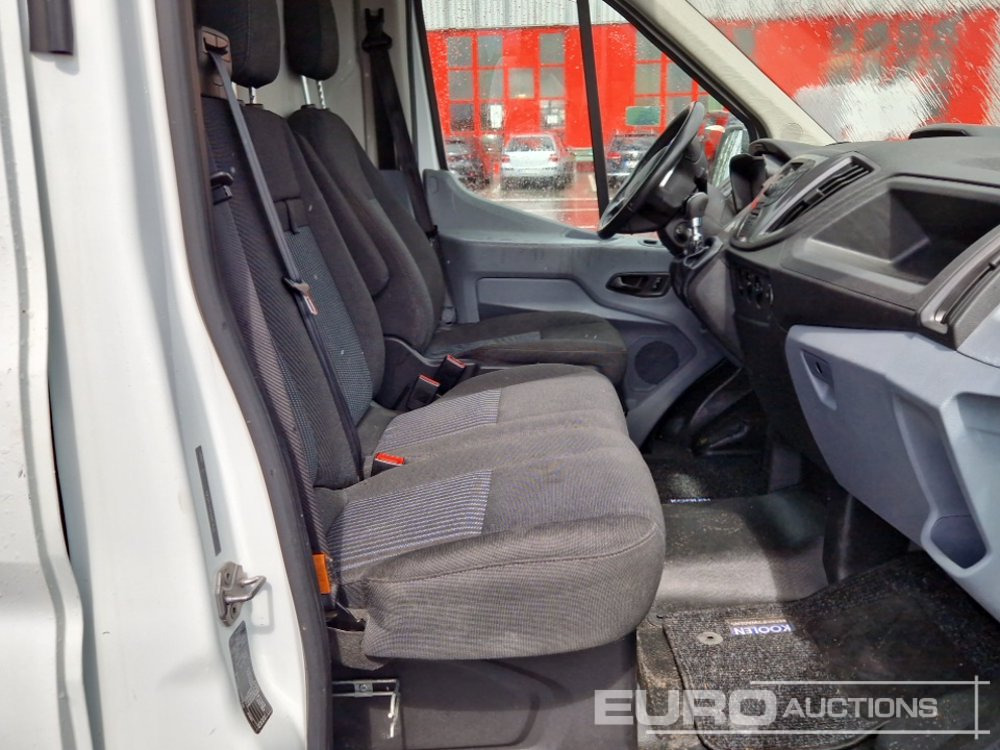 Furgone chiuso 2015 Ford Transit: foto 23 Furgone chiuso 2015 Ford Transit: foto 23