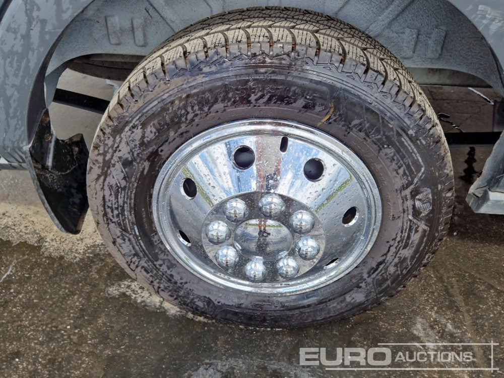 Furgone chiuso 2015 Ford Transit: foto 12 Furgone chiuso 2015 Ford Transit: foto 12