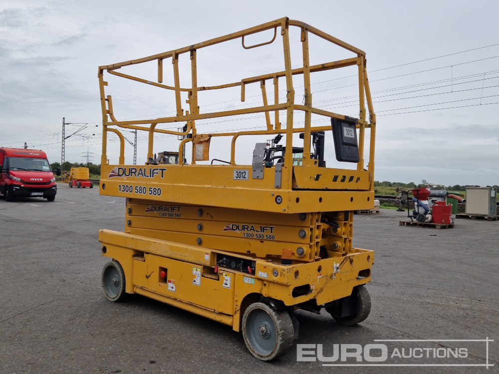 2015 Haulotte Compact 10 - Piattaforma aerea: foto 3 2015 Haulotte Compact 10 - Piattaforma aerea: foto 3