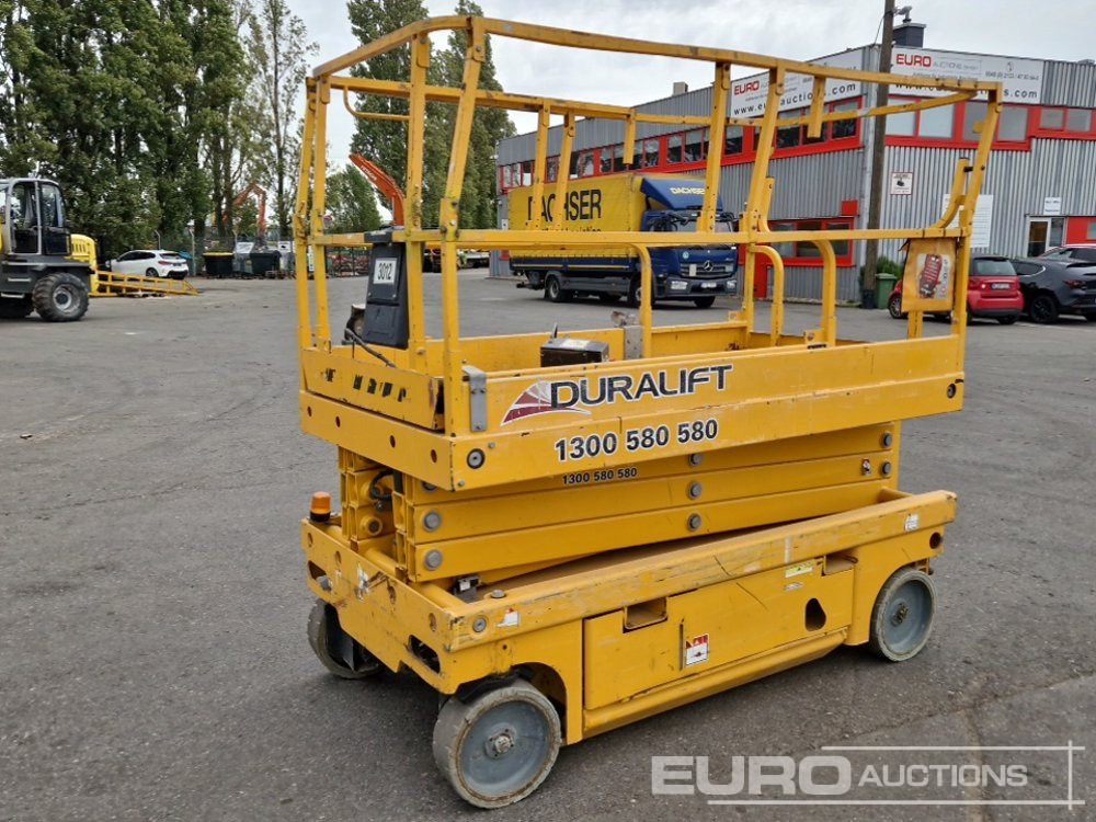 2015 Haulotte Compact 10 - Piattaforma aerea: foto 4 2015 Haulotte Compact 10 - Piattaforma aerea: foto 4