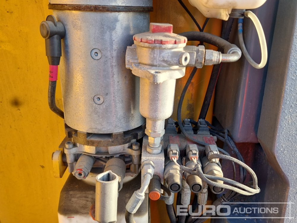 Elevatore verticale 2015 Haulotte Star 10: foto 16