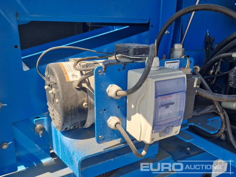 Piattaforma aerea 2016 Genie S-45: foto 28