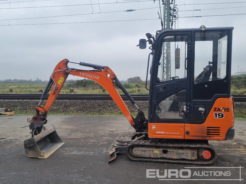 2019 Hitachi ZX19-5A CR - Miniescavatore: foto 2 2019 Hitachi ZX19-5A CR - Miniescavatore: foto 2