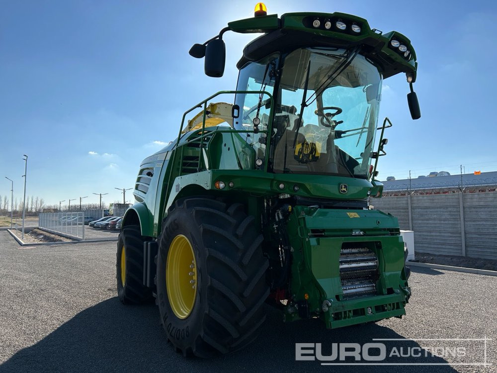 2020 John Deere 8200i - Mietitrebbia: foto 2 2020 John Deere 8200i - Mietitrebbia: foto 2