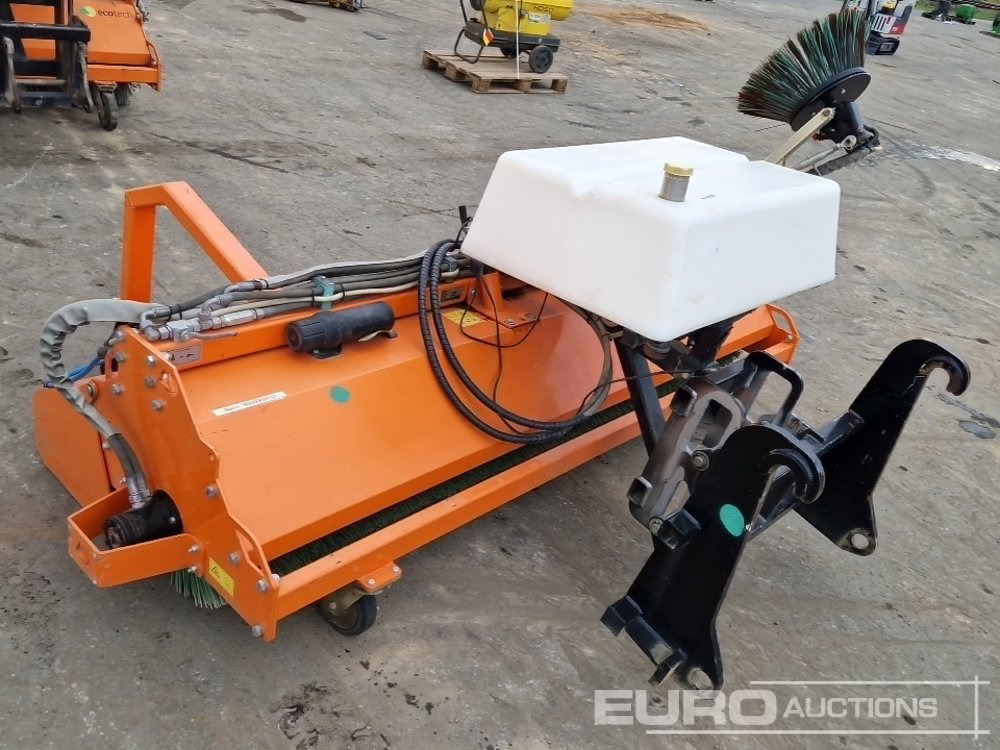 2021 WS-260 Sweeper Attachment - Attrezzatura da costruzione: foto 2 2021 WS-260 Sweeper Attachment - Attrezzatura da costruzione: foto 2