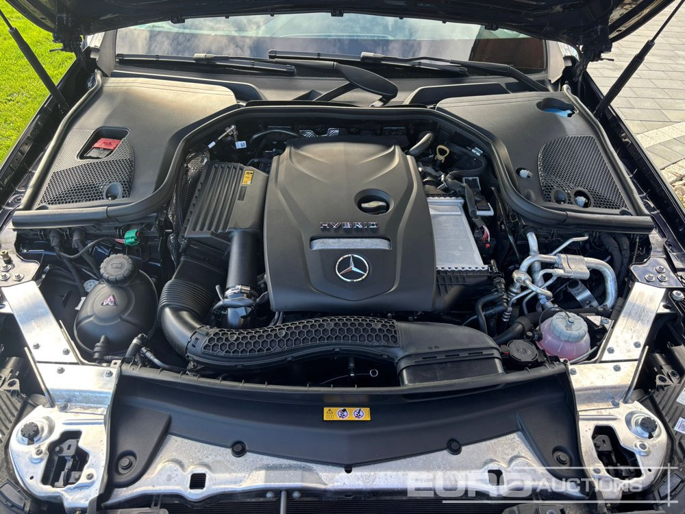 Autovettura 2022 Mercedes E -Klasse T-Modell E300 e, 2.0 Petrol Plug-In Hybrid, Agility Suspension, Head-Up, Burmester Sound System, Electric Windows, Parking Sensor, Navi, Heated Seats, A/C, Mercedes Me Function: foto 22