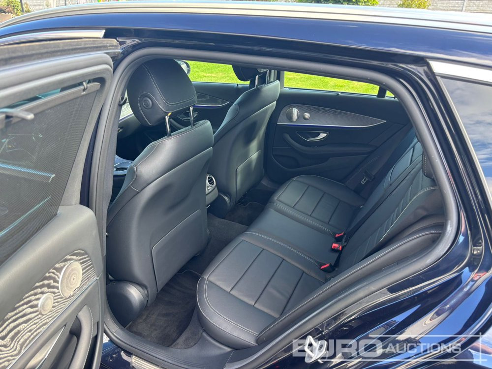 Autovettura 2022 Mercedes E -Klasse T-Modell E300 e, 2.0 Petrol Plug-In Hybrid, Agility Suspension, Head-Up, Burmester Sound System, Electric Windows, Parking Sensor, Navi, Heated Seats, A/C, Mercedes Me Function: foto 19