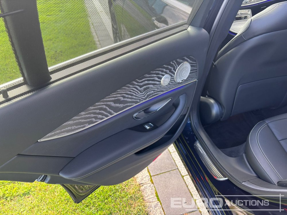 Autovettura 2022 Mercedes E -Klasse T-Modell E300 e, 2.0 Petrol Plug-In Hybrid, Agility Suspension, Head-Up, Burmester Sound System, Electric Windows, Parking Sensor, Navi, Heated Seats, A/C, Mercedes Me Function: foto 20