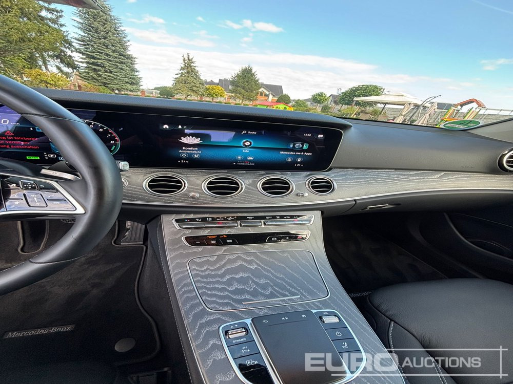 Autovettura 2022 Mercedes E -Klasse T-Modell E300 e, 2.0 Petrol Plug-In Hybrid, Agility Suspension, Head-Up, Burmester Sound System, Electric Windows, Parking Sensor, Navi, Heated Seats, A/C, Mercedes Me Function: foto 12