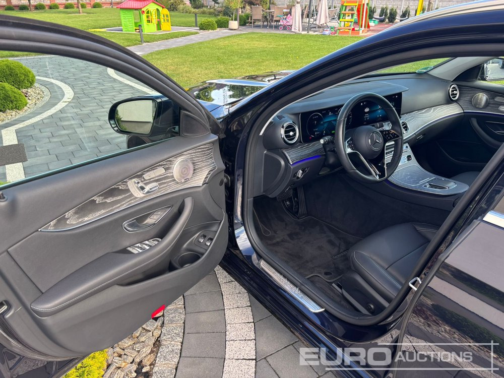 Autovettura 2022 Mercedes E -Klasse T-Modell E300 e, 2.0 Petrol Plug-In Hybrid, Agility Suspension, Head-Up, Burmester Sound System, Electric Windows, Parking Sensor, Navi, Heated Seats, A/C, Mercedes Me Function: foto 8