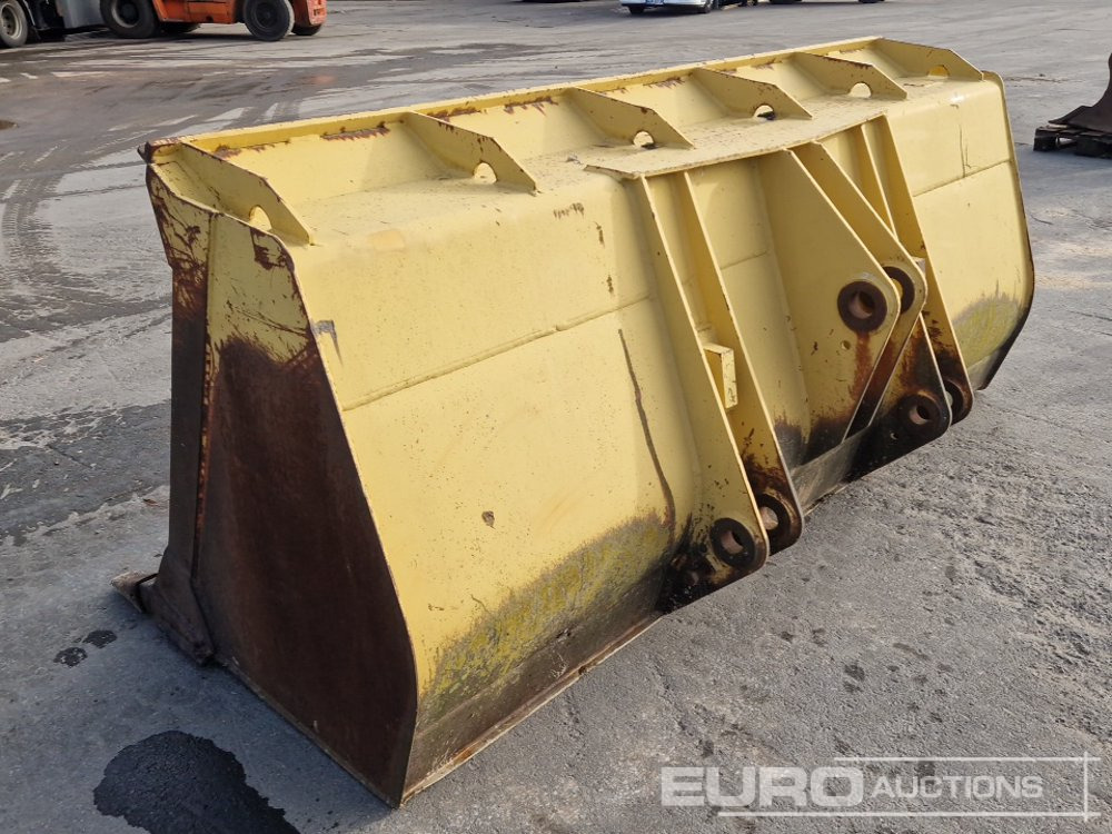 95" Front Loading Bucket to suit CAT - Benna: foto 3 95" Front Loading Bucket to suit CAT - Benna: foto 3
