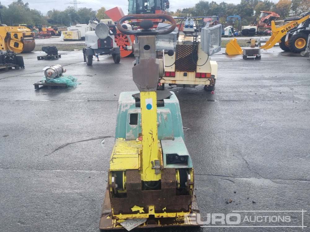 Ammann Diesel Vibrating Compaction Plate - Asfaltatrice: foto 4 Ammann Diesel Vibrating Compaction Plate - Asfaltatrice: foto 4