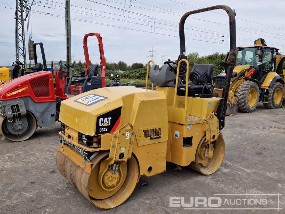 CAT CB22 - Rullo: foto 1 CAT CB22 - Rullo: foto 1