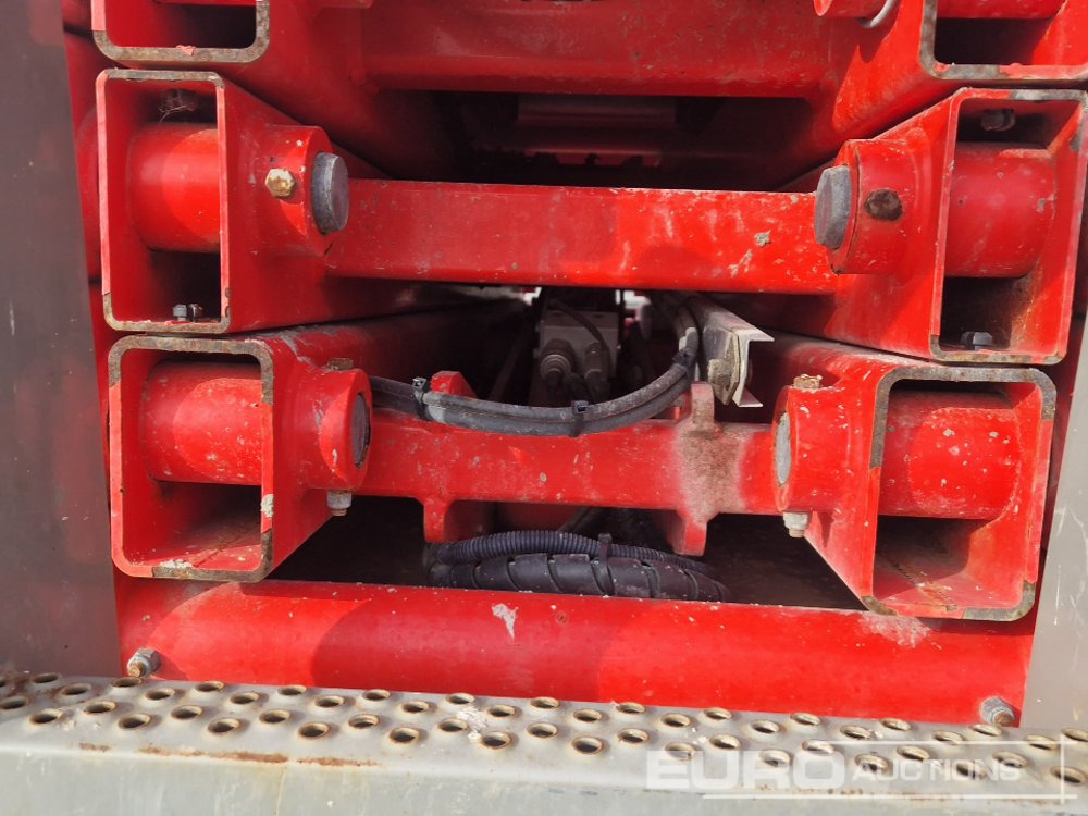 Piattaforma a pantografo Haulotte Compact 10N: foto 12