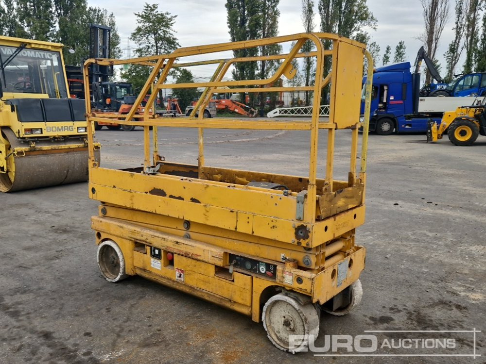 Piattaforma aerea Haulotte Compact 8: foto 6