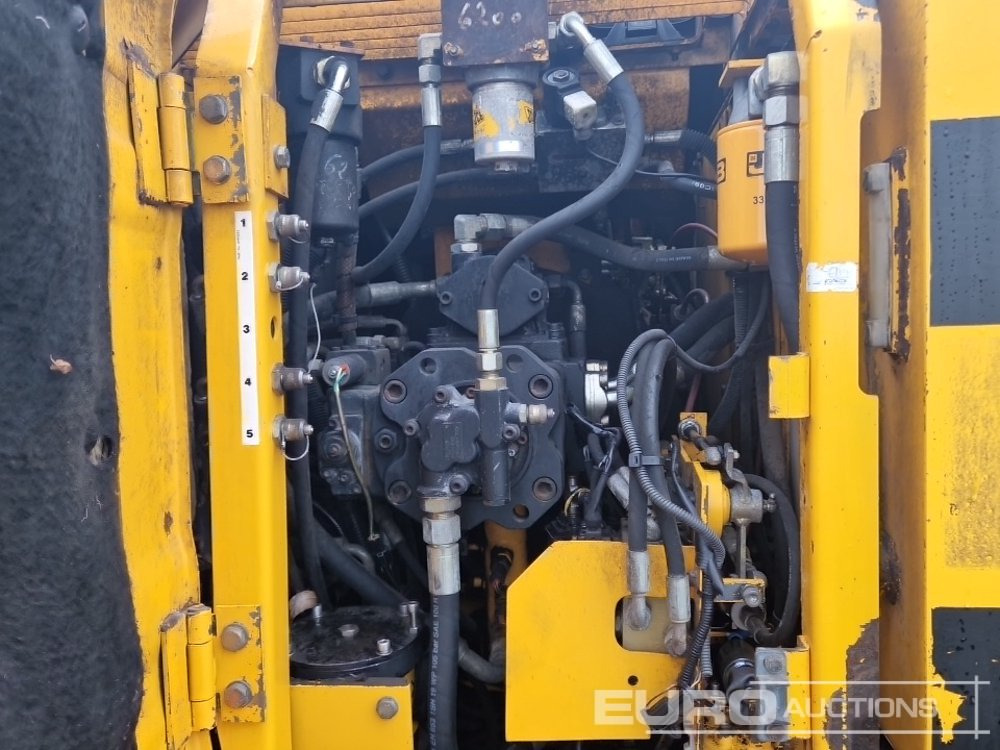 Escavatore gommato JCB JS145W: foto 31