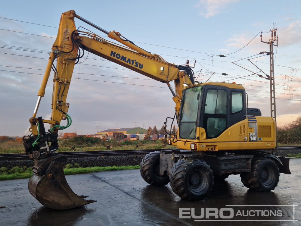 Komatsu PW140-7 - Escavatore gommato: foto 1 Komatsu PW140-7 - Escavatore gommato: foto 1