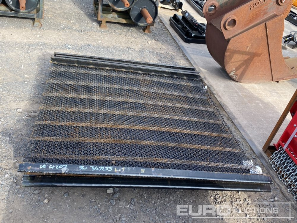 Mesh Panels to suit Screener (6 of) - Attrezzatura da costruzione: foto 4 Mesh Panels to suit Screener (6 of) - Attrezzatura da costruzione: foto 4