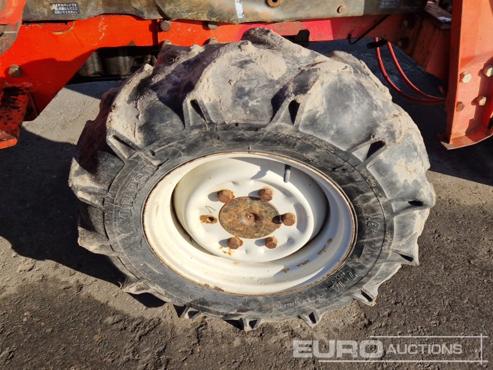 Mitsubishi MT24 - Trattore piccolo: foto 5 Mitsubishi MT24 - Trattore piccolo: foto 5