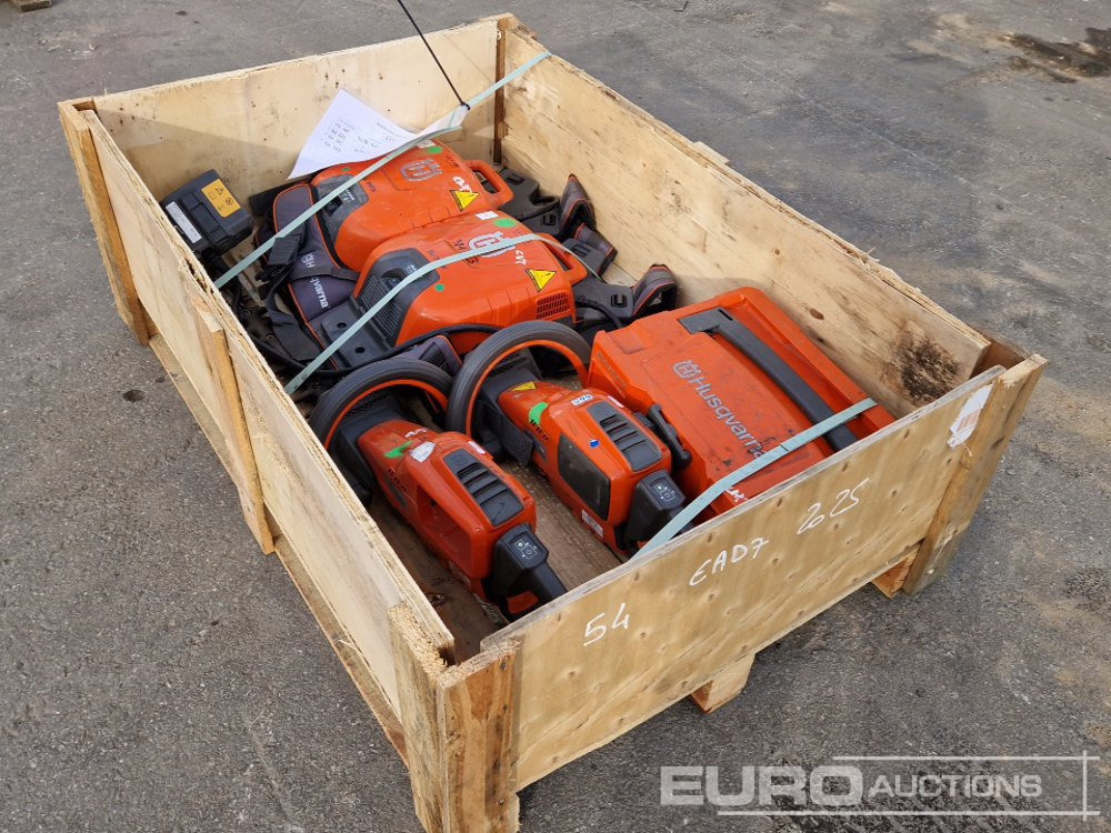 Pallet of Husqvarna Garden Equipment, Hedge Trimmer - Attrezzatura da costruzione: foto 3 Pallet of Husqvarna Garden Equipment, Hedge Trimmer - Attrezzatura da costruzione: foto 3