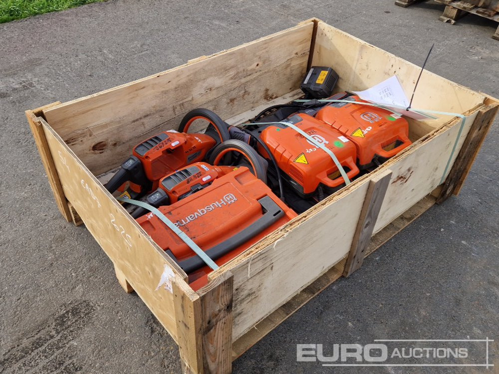 Pallet of Husqvarna Garden Equipment, Hedge Trimmer - Attrezzatura da costruzione: foto 4 Pallet of Husqvarna Garden Equipment, Hedge Trimmer - Attrezzatura da costruzione: foto 4