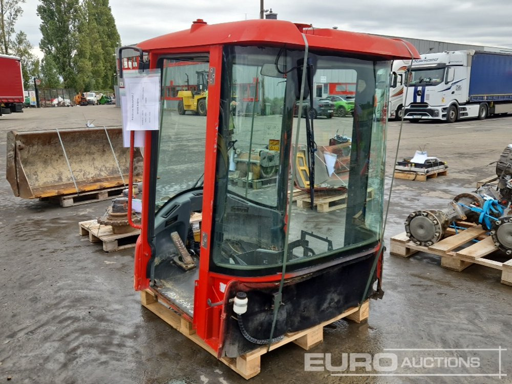 Cabin to suit Volvo L30G - Ricambi: foto 2 Cabin to suit Volvo L30G - Ricambi: foto 2